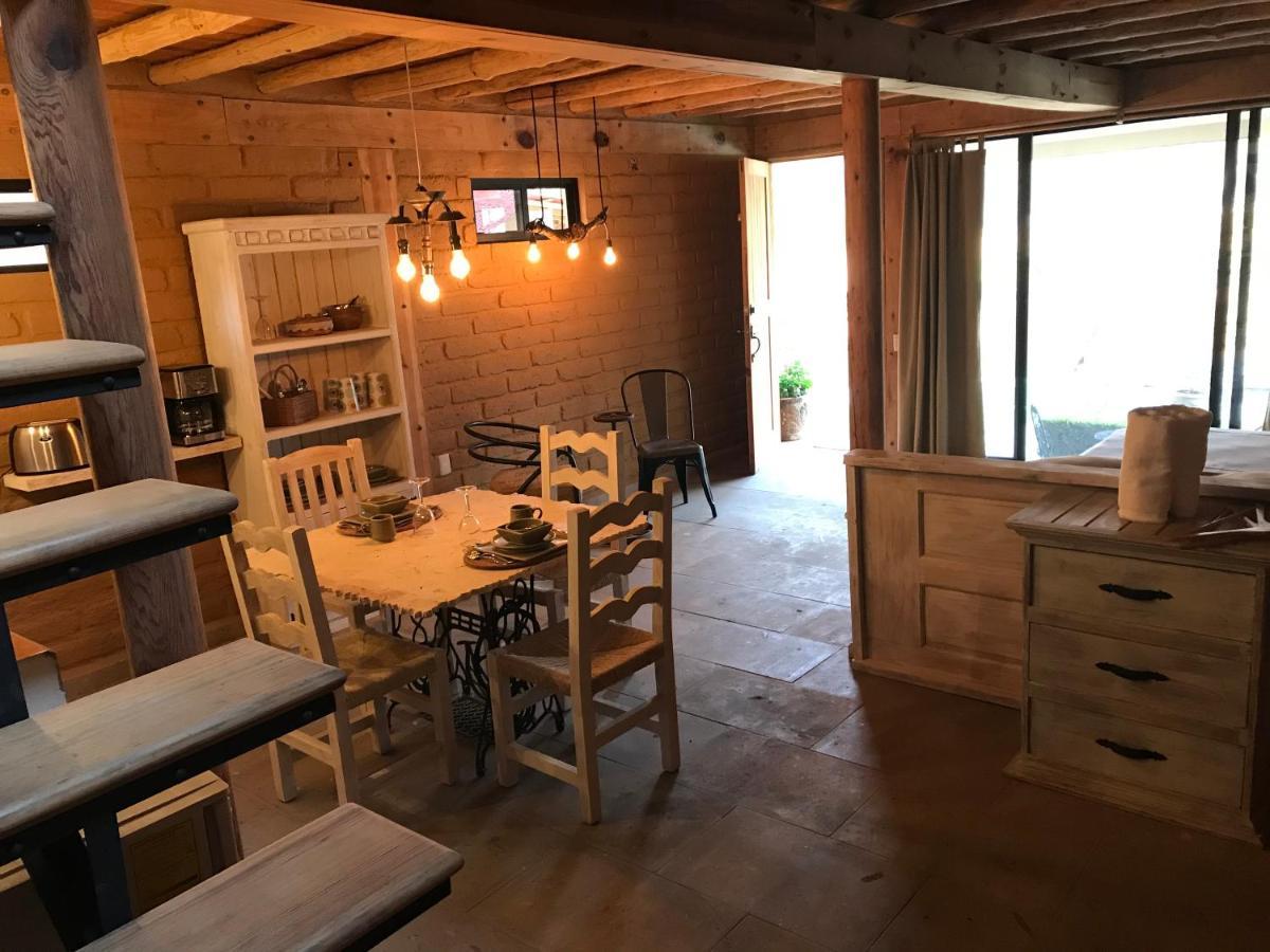 Cabanas Lago Escondido 巴耶德布拉沃 外观 照片