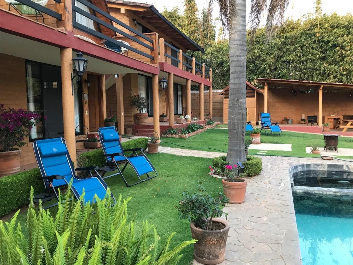 Cabanas Lago Escondido 巴耶德布拉沃 外观 照片