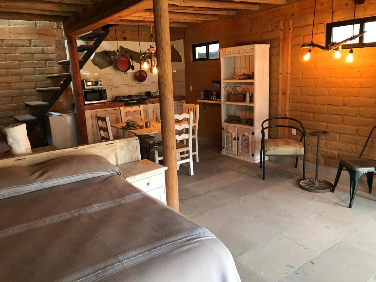 Cabanas Lago Escondido 巴耶德布拉沃 外观 照片