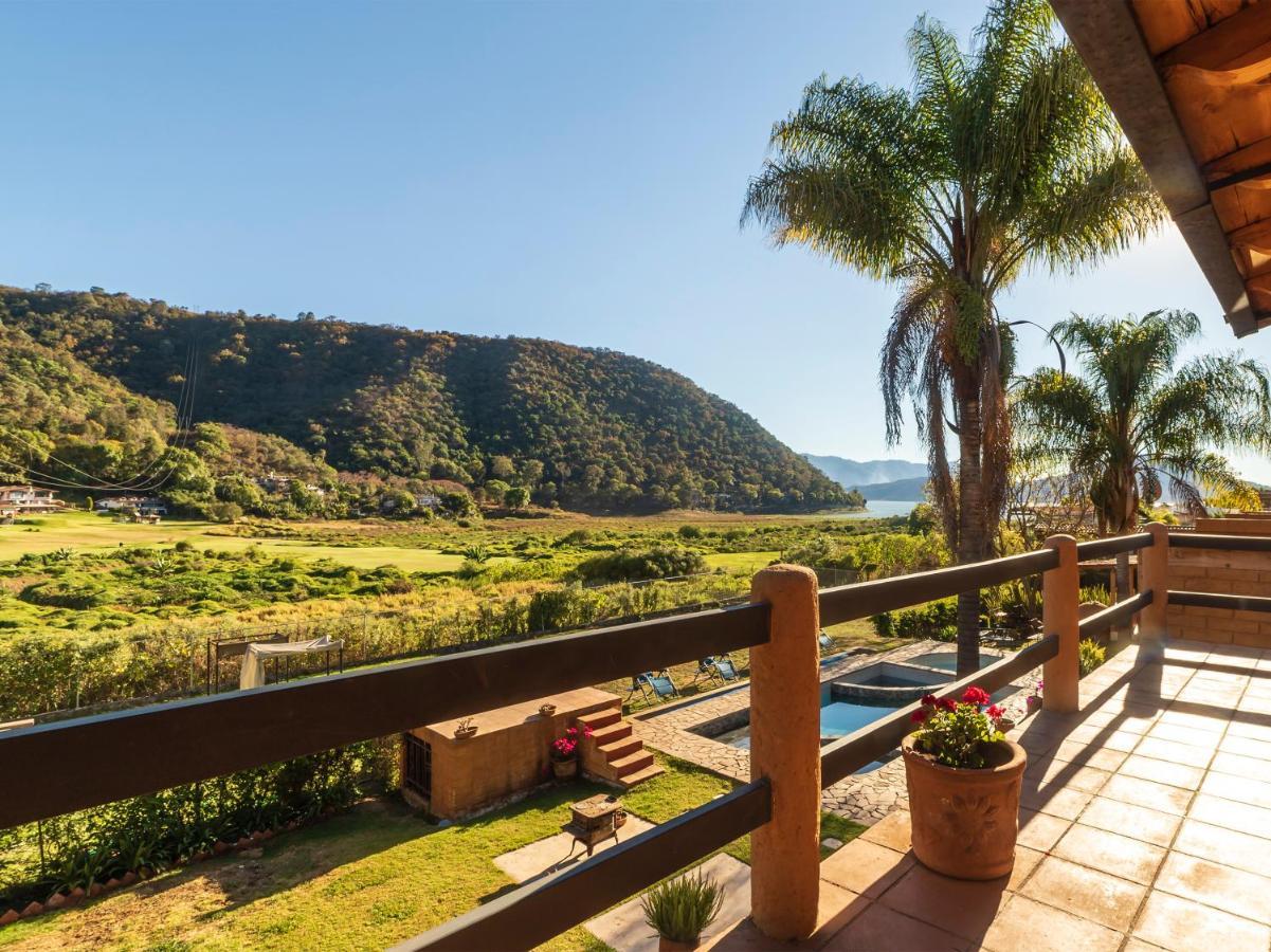 Cabanas Lago Escondido 巴耶德布拉沃 外观 照片