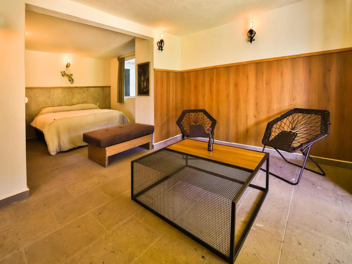 Cabanas Lago Escondido 巴耶德布拉沃 外观 照片