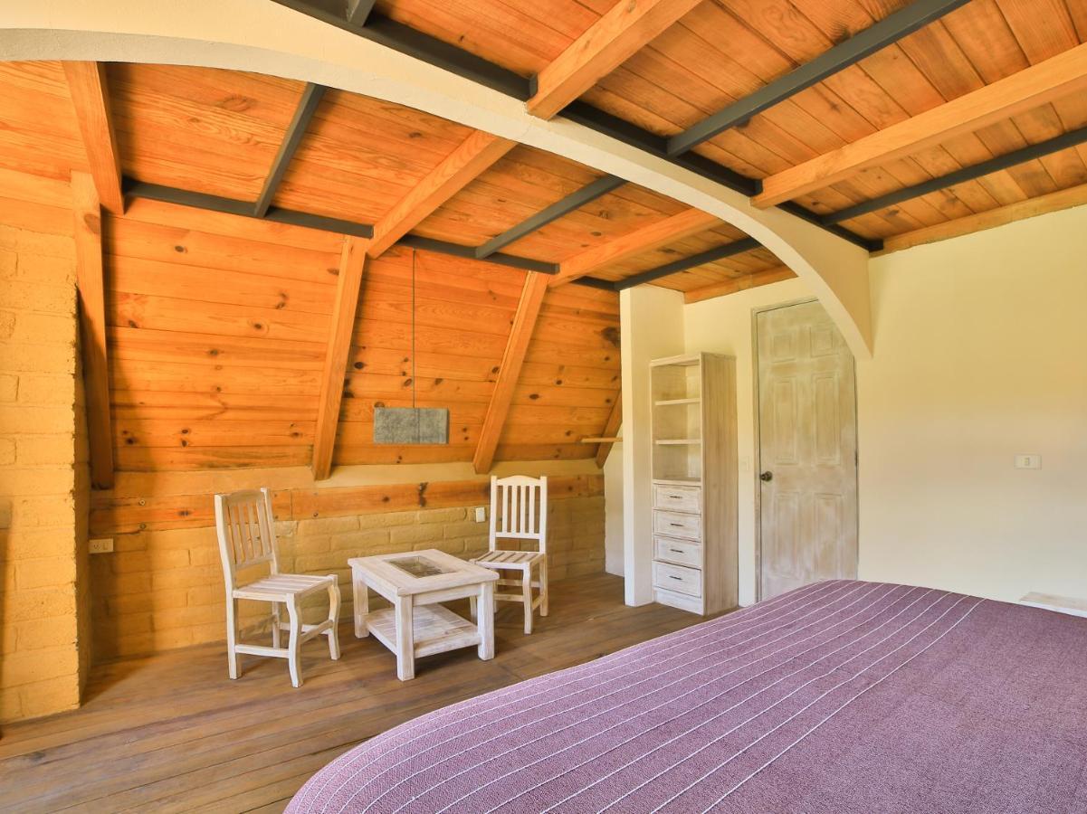 Cabanas Lago Escondido 巴耶德布拉沃 外观 照片